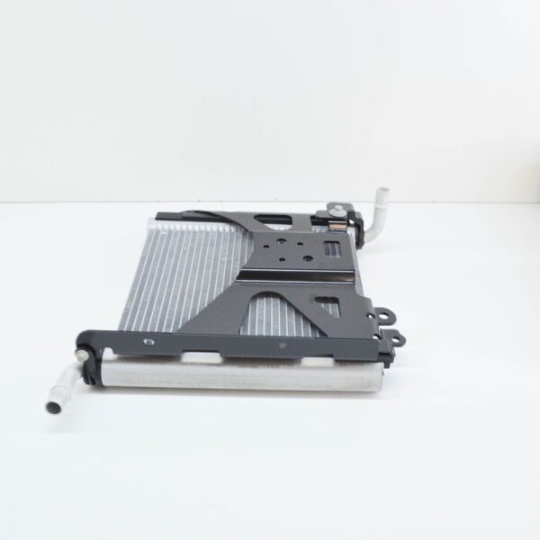 T4A37970 - JAGUAR F-PACE X761 Right Auxiliary Radiator T4A37970 NEW GENUINE