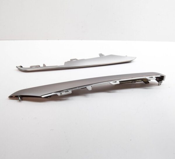 T4A41391 - Jaguar F-Pace X761 Front Bumper Right Grille Blade T4A41391 NEW GENUINE