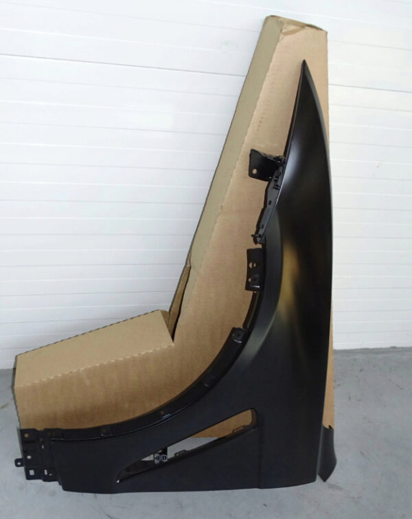 T4A42676 - Jaguar F-Pace X761 Front Left Fender T4A42676 NEW GENUINE
