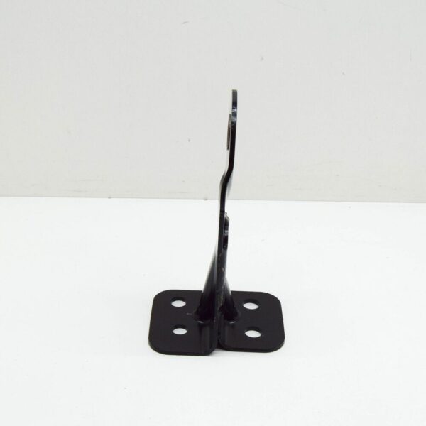 T4A5655 - JAGUAR F-PACE X761 Rear Seat Latch Bracket T4A5655 NEW GENUINE