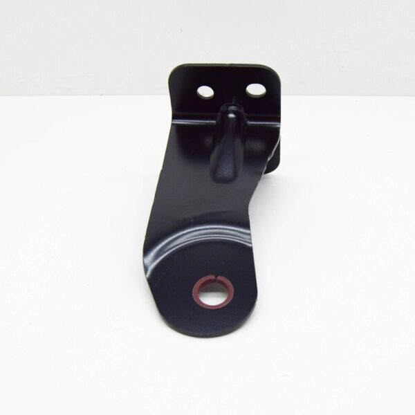 T4A5655 - JAGUAR F-PACE X761 Rear Seat Latch Bracket T4A5655 NEW GENUINE