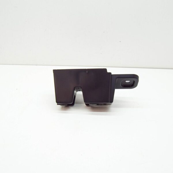 T4K9889 - Jaguar I-PACE X590 Right Bumper Cover Support Rail Mount T4K9889