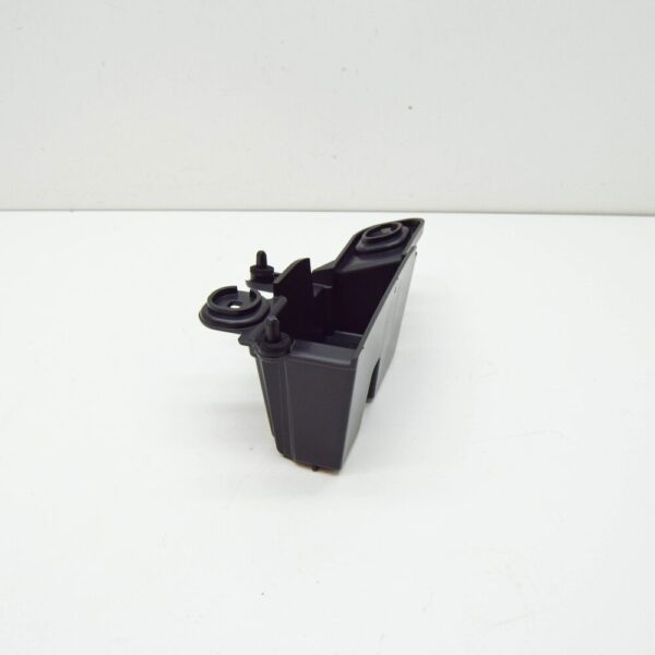 T4K9889 - Jaguar I-PACE X590 Right Bumper Cover Support Rail Mount T4K9889