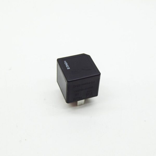 T4N15705 - JAGUAR XF X250 Accessories Power Relay T4N15705 NEW