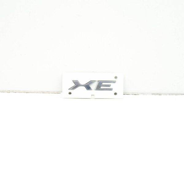 T4N29029 - JAGUAR XE X760 Rear Trunk Bootlid Emblem Badge Logo T4N29029 NEW