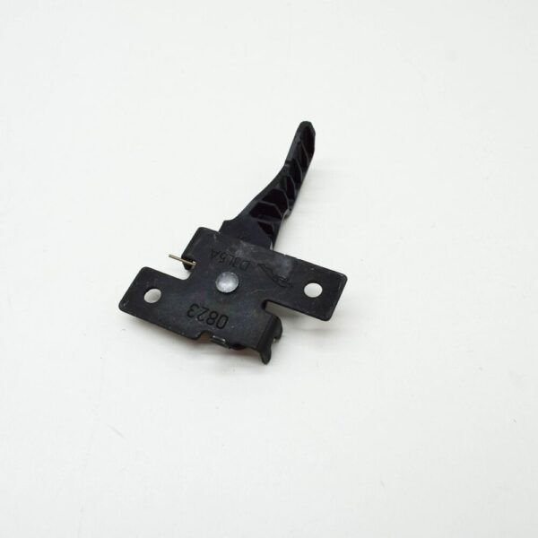 T4N3060 - Jaguar F-Pace X761 Bonnet Release Lever T4N3060 New Genuine