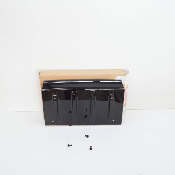 VPLGB0296 - LR Range Rover IV L405 Rear Tow Hook Opening Cover VPLGB0296part