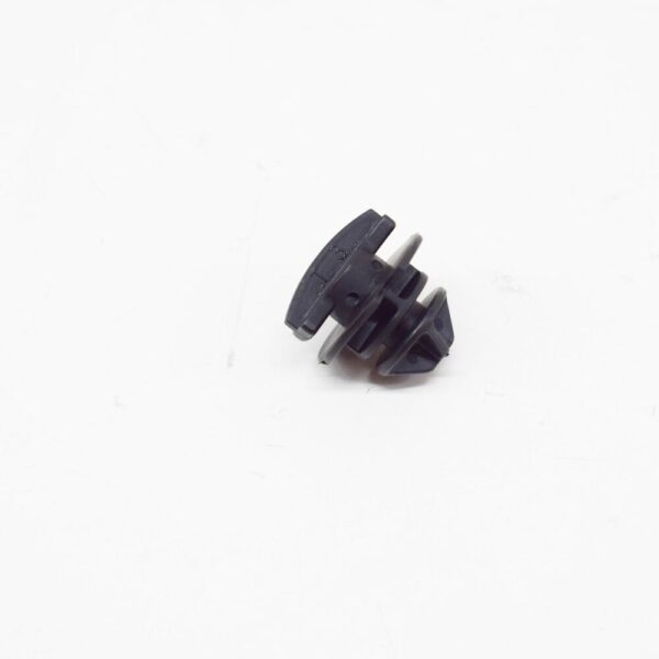 XZM500013 - 10PCS LR DISCOVERY 4 L319 HEADLIGHTS INNER MOUNT RETAINER XZM500013