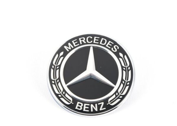 A0008171306 - Mercedes-Benz W176 Original Hood Emblem A0008171306