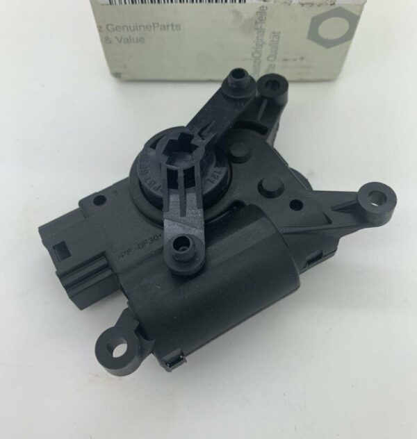 A0008203608 - NEW MB VITO W639 HEATER FLAP ACTUATION STEPPER MOTOR A0008203608