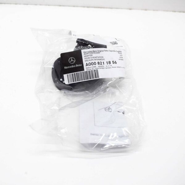 A0008211856 - NEW MERCEDES BENZ TOWING HITCH 13PIN TO 7PIN SOCKET TOW BAR ADAPTER A0008211856