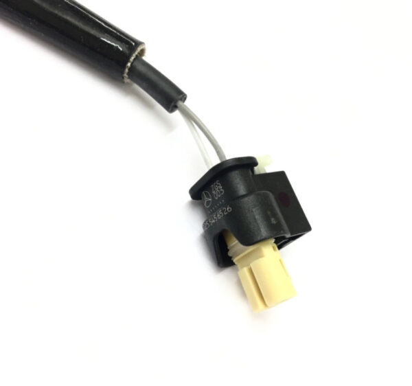 A0009059305 - NEW MB C W204 CHARGE AIR COOLER UPSTREAM TEMPERATURE SENSOR A0009059305 ORIGINAL