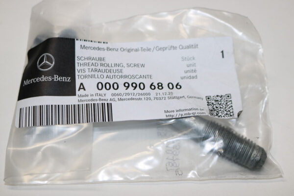 A0009906806 - NEW MERCEDES-BENZ CLA C118 ENGINE CRADLE FRONT BOLT A0009906806 ORIGINAL