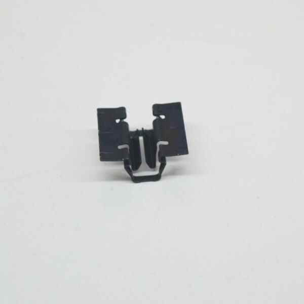 A0009912600 - NEW MERCEDES-BENZ E W213 DOOR TRIM MOLDING CLIP A0009912600 ORIGINAL