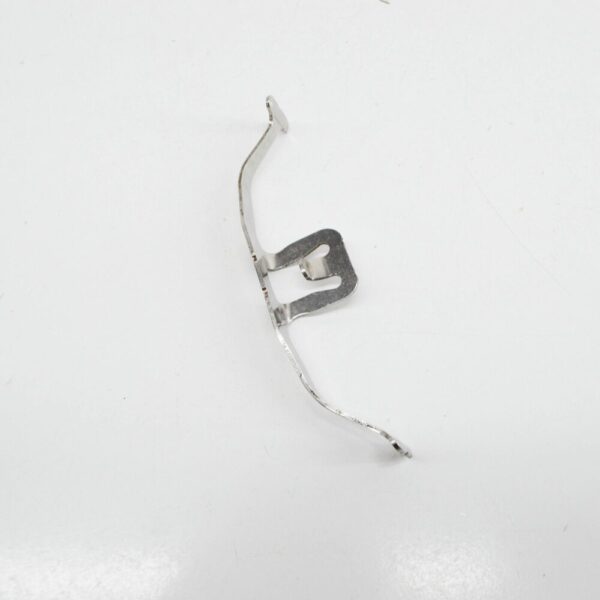 A0009934607 - NEW MB SLK R172 FRONT WHEEL BRAKE RETAINING SPRING A0009934607 ORIGINAL