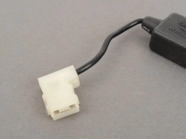 A0011566901 - NEW MB SL R129 ALTERNATOR INTERFERENCE SUPPRESSION CONDENSER A0011566901