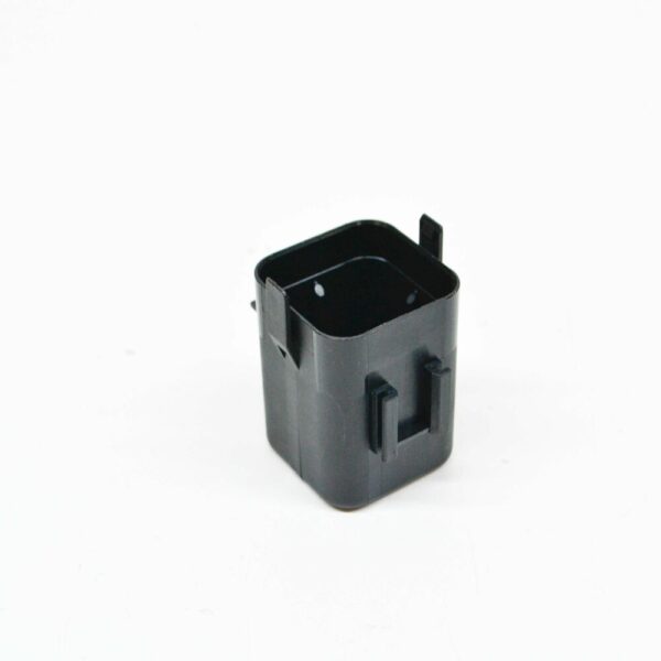 A0015453903 - NEW MB C W204 ADDITIONAL RADIATOR VENT RELAY COVER A0015453903