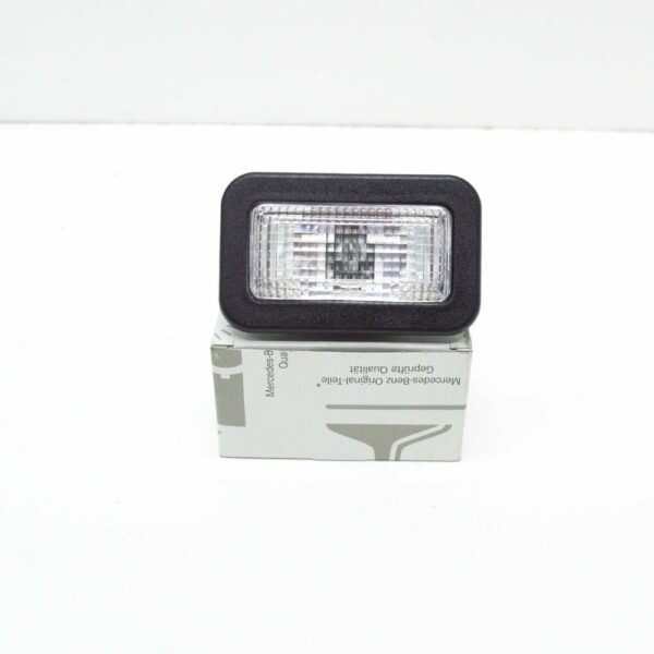 A0018207901 - NEW MERCEDES-BENZ SPRINTER 903 INTERIOR ENTRANCE LAMP A0018207901 OEM
