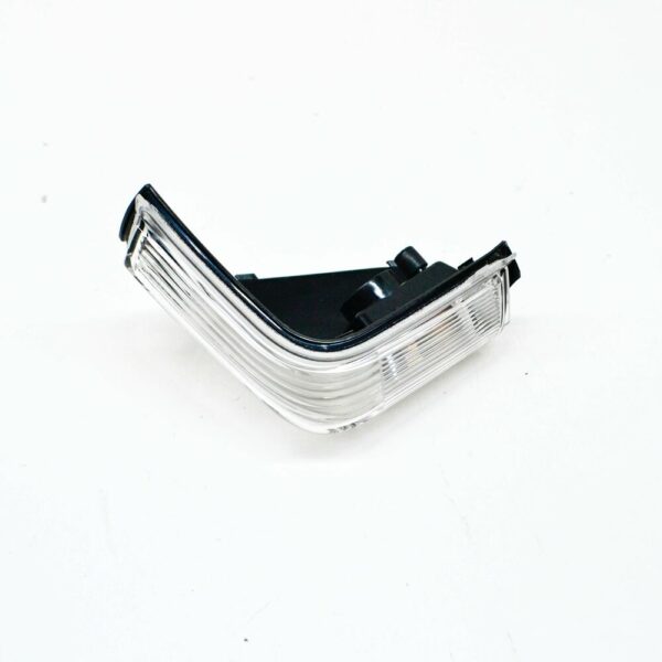 A0018229220 - NEW MB SPRINTER 906 FRONT RIGHT MIRROR TURN INDICATOR RHD A0018229220 OEM