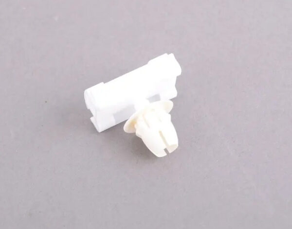 A0029882281 - New MERCEDES-BENZ C CL203 Upper Molding Assembly Fastener A0029882281