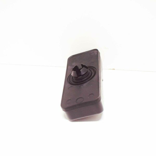 A0029989150 - NEW GENUINE MERCEDES BENZ MB CLASS W176 JACK PAD SOCKET COVER 1PC A002998