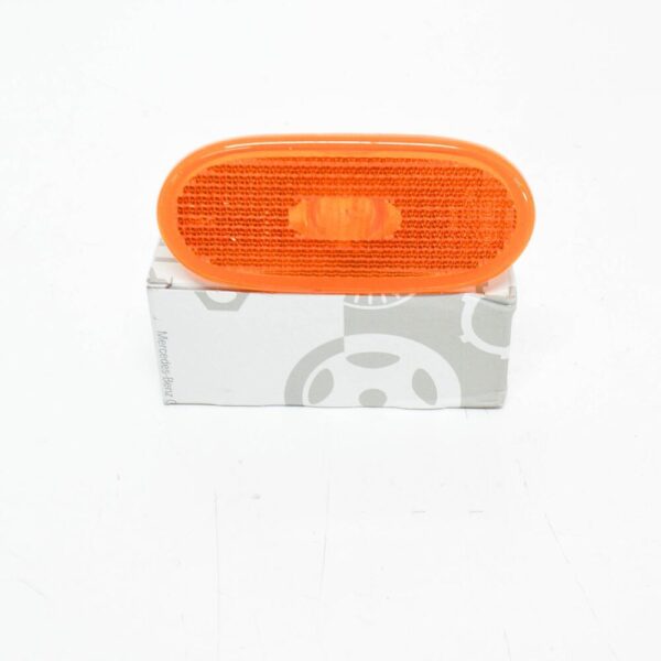 A0038202956 - New MB SPRINTER 906 Side Panelling Clearance Light A0038202956