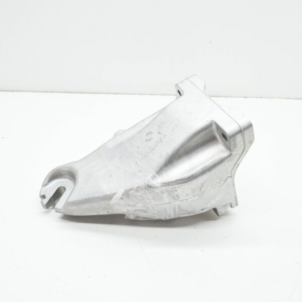 A6542231000 - NEW MERCEDES-BENZ A W177 ENGINE BRACKET RIGHT SIDE A6542231000