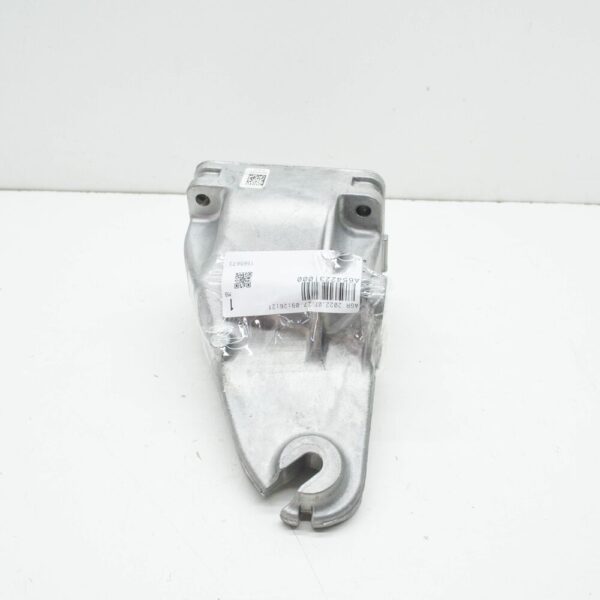 A6542231000 - NEW MERCEDES-BENZ A W177 ENGINE BRACKET RIGHT SIDE A6542231000