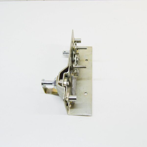 A9017400135 - NEW MERCEDES-BENZ SPRINTER 903 REAR PANEL DOOR LOCK A9017400135 ORIGINAL