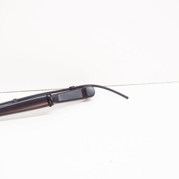 A9018200344 - NEW MB SPRINTER 903 WINDSHIELD RIGHT WIPER ARM RHD A9018200344 OEM