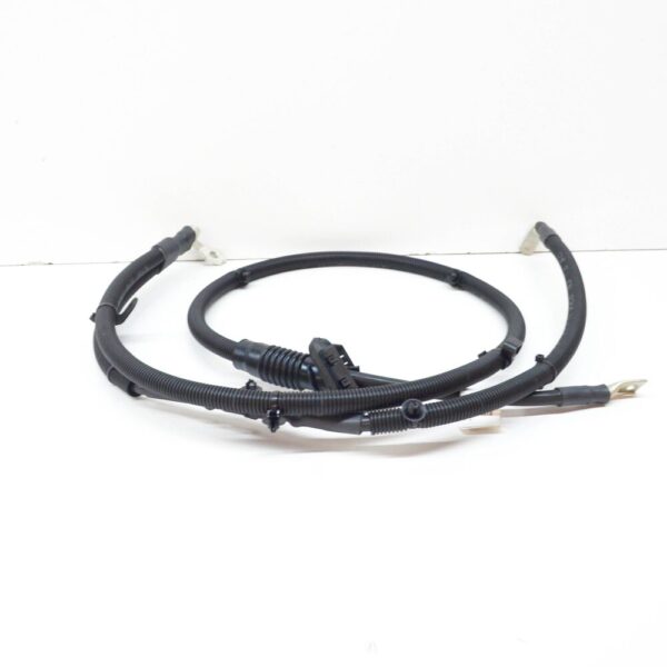 A9064401641 - NEW MB SPRINTER 906 BATTERY TO STARTER/ALTERNATOR WIRING A9064401641 ORIGINAL