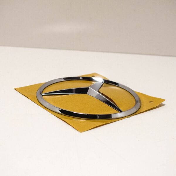 A9068170516 - NEW MB SPRINTER 906 REAR CROSSBEAM EMBLEM BADGE A9068170516