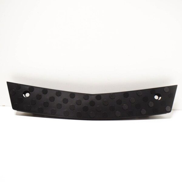 A90688504119B51 - NEW MB SPRINTER 906 FRONT BUMPER LOWER GRILLE A90688504119B51 ORIGINAL