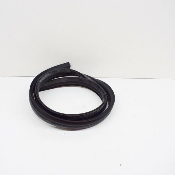 A9068890098 - NEW MERCEDES-BENZ SPRINTER 906 ENGINE HOOD SEAL A9068890098 ORIGINAL