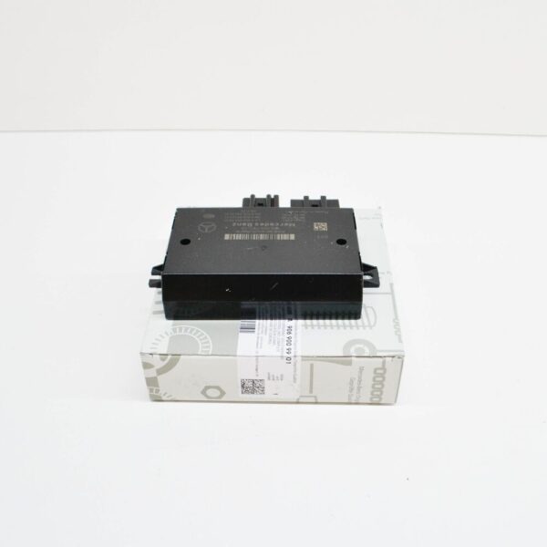 A9069009901 - NEW MERCEDES-BENZ SPRINTER W906 TRAILER SOCKET CONTROL UNIT A9069009901