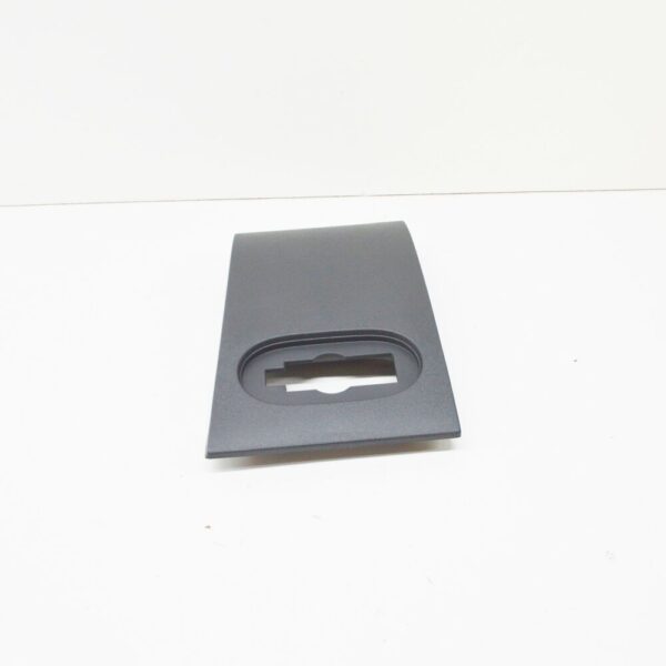 A91069061009K83 - NEW MB SPRINTER W907 LEFT B-PILLAR PROTECTIVE STRIP A91069061009K83