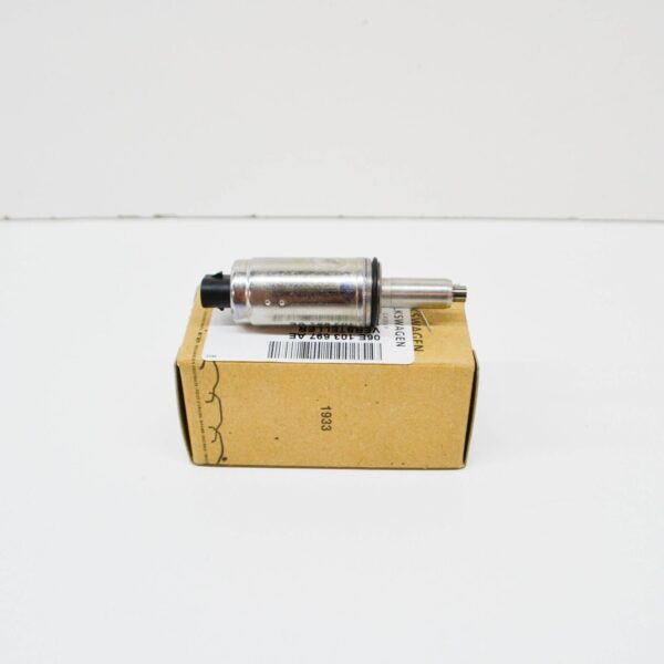 06E103697AE - NEW AUDI A6 C7 CAMSHAFT ADJUSTER UNIT 06E103697AE