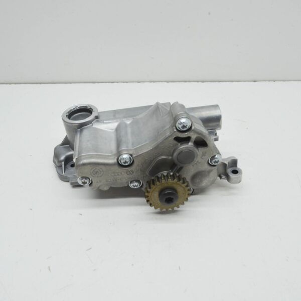 06J115105AG - NEW VOLKSWAGEN TIGUAN MK1 ENGINE OIL PUMP 06J115105AG ORIGINAL