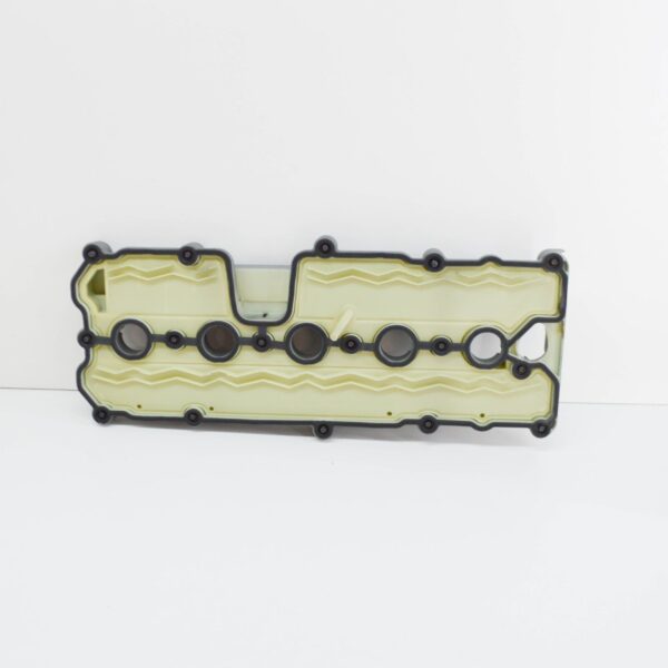 07L103472D - NEW AUDI R8 SPYDER 42 ENGINE RIGHT VALVE COVER 07L103472D ORIGINAL