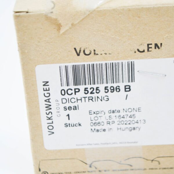 0CP525596B - NEW AUDI RS Q3 F3 SHAFT OIL SEAL 0CP525596B