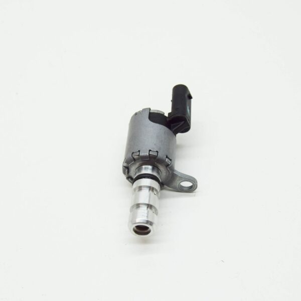11428577189 - BMW 8 Cabrio G14 Piston Cooling Control Valve 11428577189 ORIGINAL