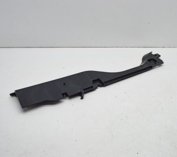 17118655768 - BMW X5 G05 Left Side Radiator Covering  17118655768 ORIGINAL