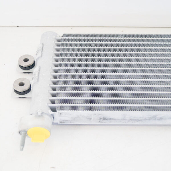17212284540 - NEW BMW 3 F80 M3 OIL COOLER RADIATOR 17212284540 2284540