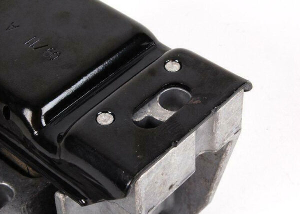 1J0199555AJ - NEW AUDI A3 8L LEFT GEARBOX MOUNTING 1J0199555AJ