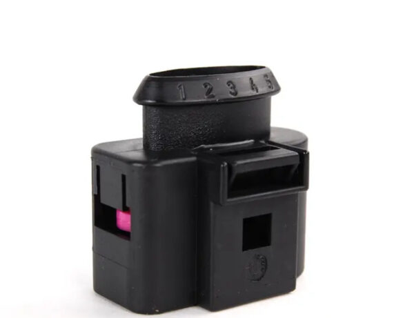 1J0973705 - NEW AUDI A1 MK1 5 PIN MAF PLUG CONNECTOR 1J0973705 ORIGINAL