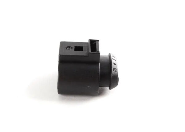 1J0973715 - NEW AUDI A3 8P 10 PIN FLAT CONNECTOR HOUSING 1J0973715 ORIGINAL