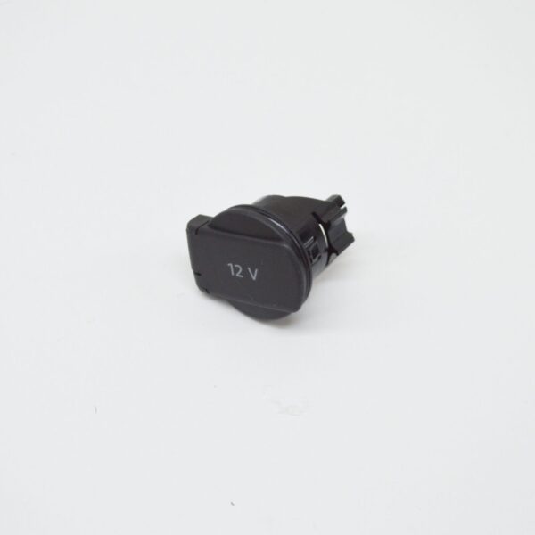 1K0919341F9B9 - NEW VW AMAROK 2H 12 V SOCKET LID 1K0919341F9B9 ORIGINAL