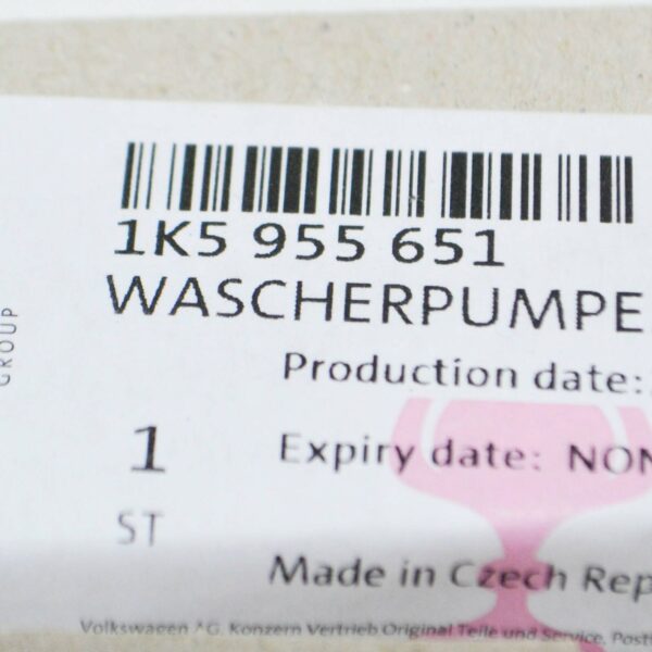 1K5955651 - NEW AUDI A6 C7 WINDSHIELD WASHER PUMP 1K5955651