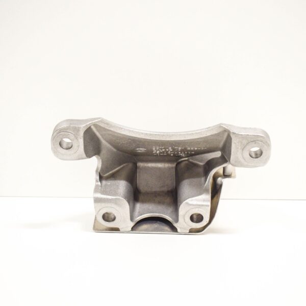 22116781226 - BMW 5 GT F07 Engine Support Right Bracket 22116781226 ORIGINAL