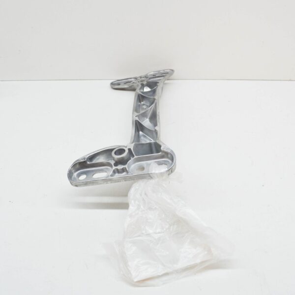 24701136499 - BMW 5 E39 Transmission Mount Bracket 24701136499 1136499 2.8 Petrol ORIGINAL